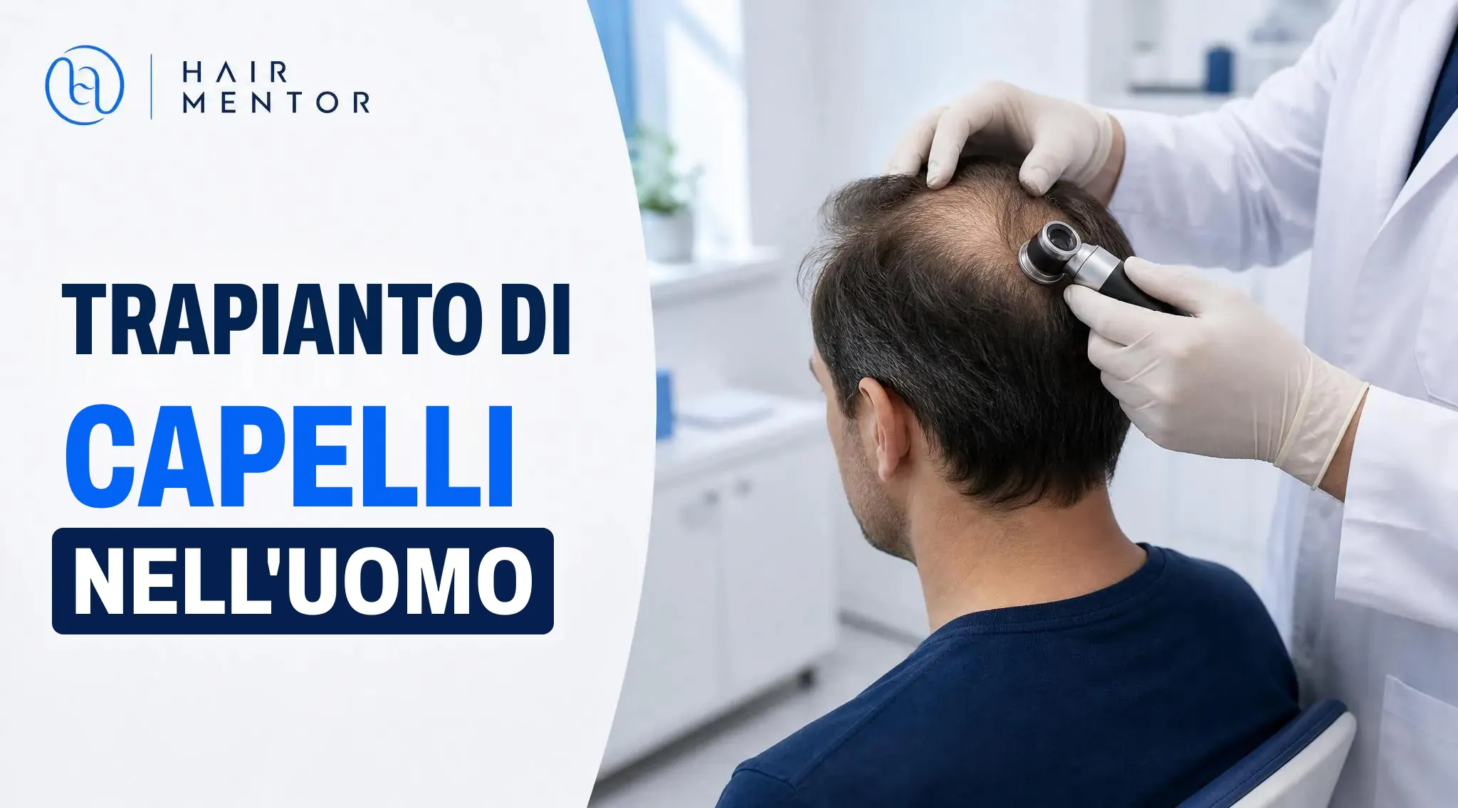 Medico che esamina con un dermatoscopio il cuoio capelluto di un uomo seduto in studio